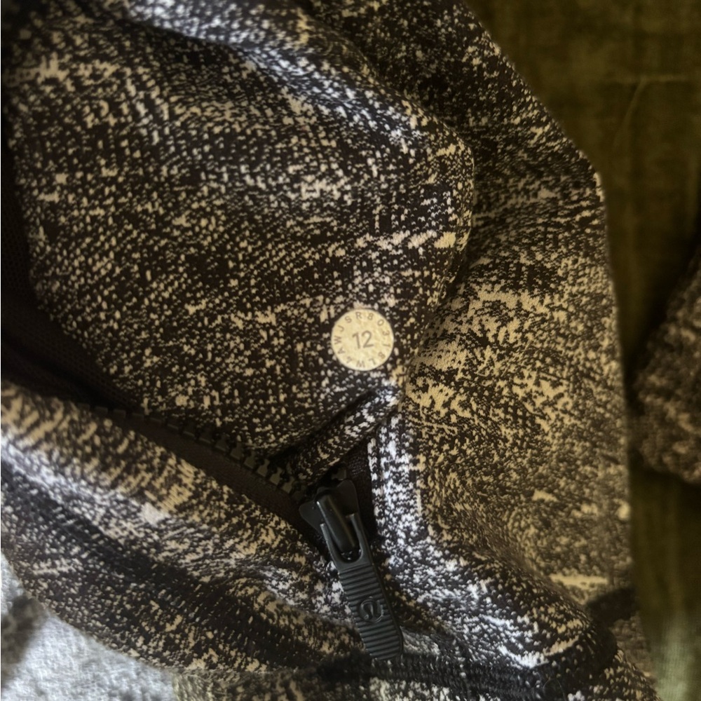 Lululemon Define Jacked (Full Zip) - image 4